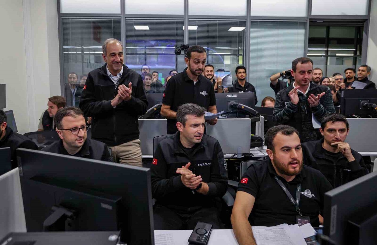 MİLLİ YTA'NIN FIRLATMA SÜRECİ, FERGANİ UZAY CEO'SU SELÇUK BAYRAKTAR VE MÜHENDİSLİK EKİBİ...