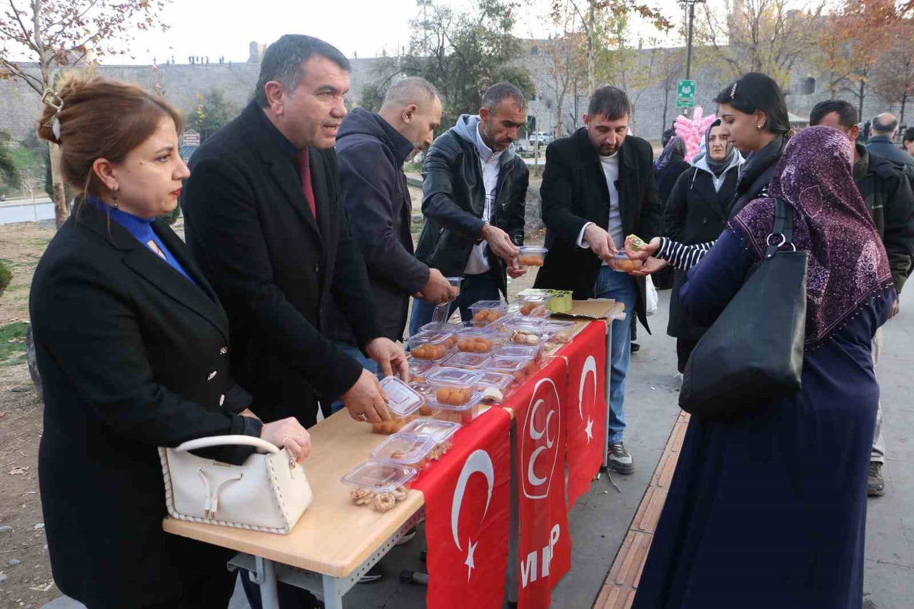 MİLLİYETÇİ HAREKET PARTİSİ (MHP) SUR İLÇE BAŞKANI ŞAKİR ERDİN İLE MHP SUR KADIN, AİLE, ÇOCUK VE...