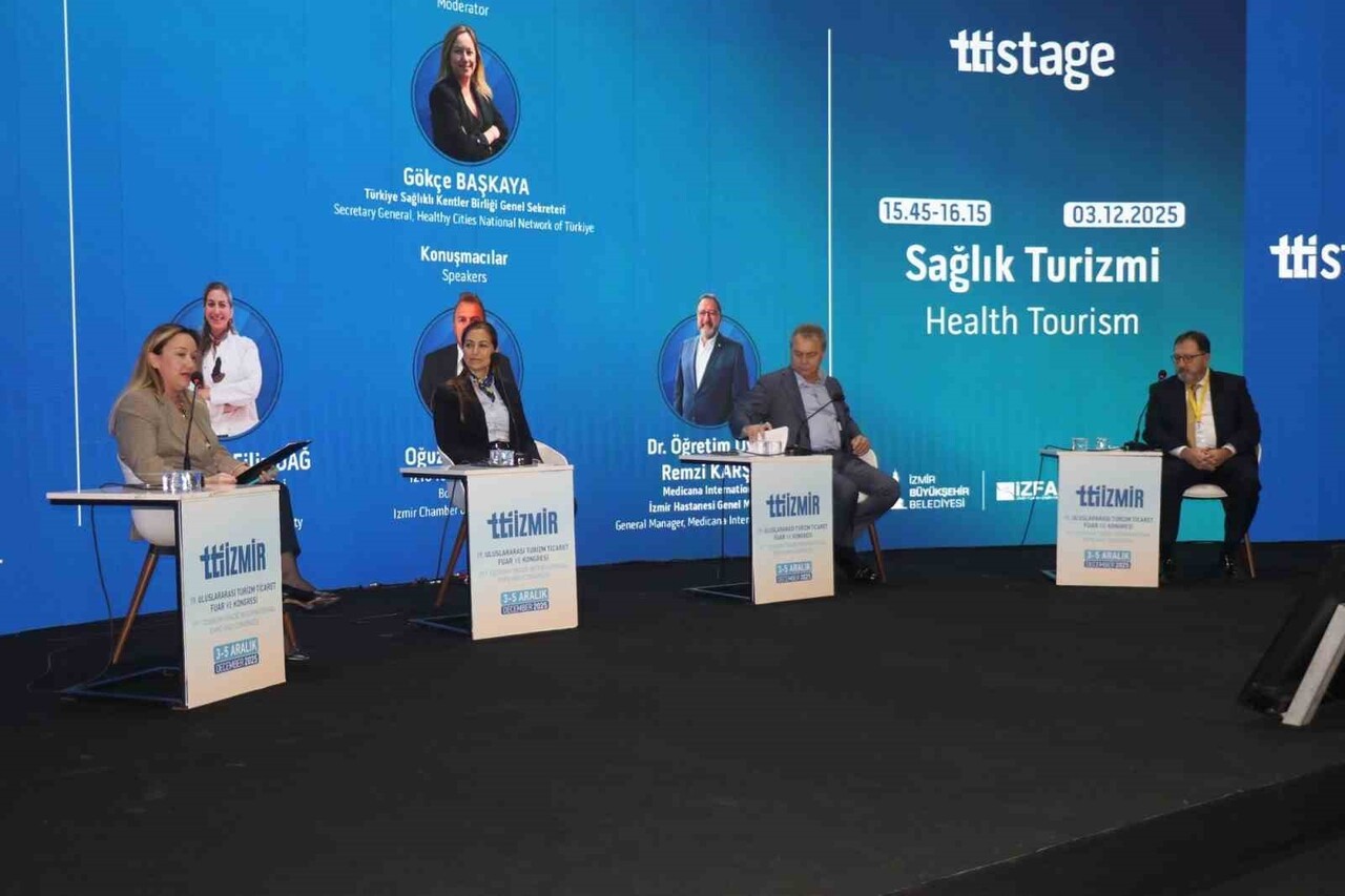 MODERATÖRLÜĞÜNÜ TÜRKİYE SAĞLIKLI KENTLER BİRLİĞİ GENEL SEKRETERİ GÖKÇE BAŞKAYA’NIN YAPTIĞI ‘SAĞLIK...