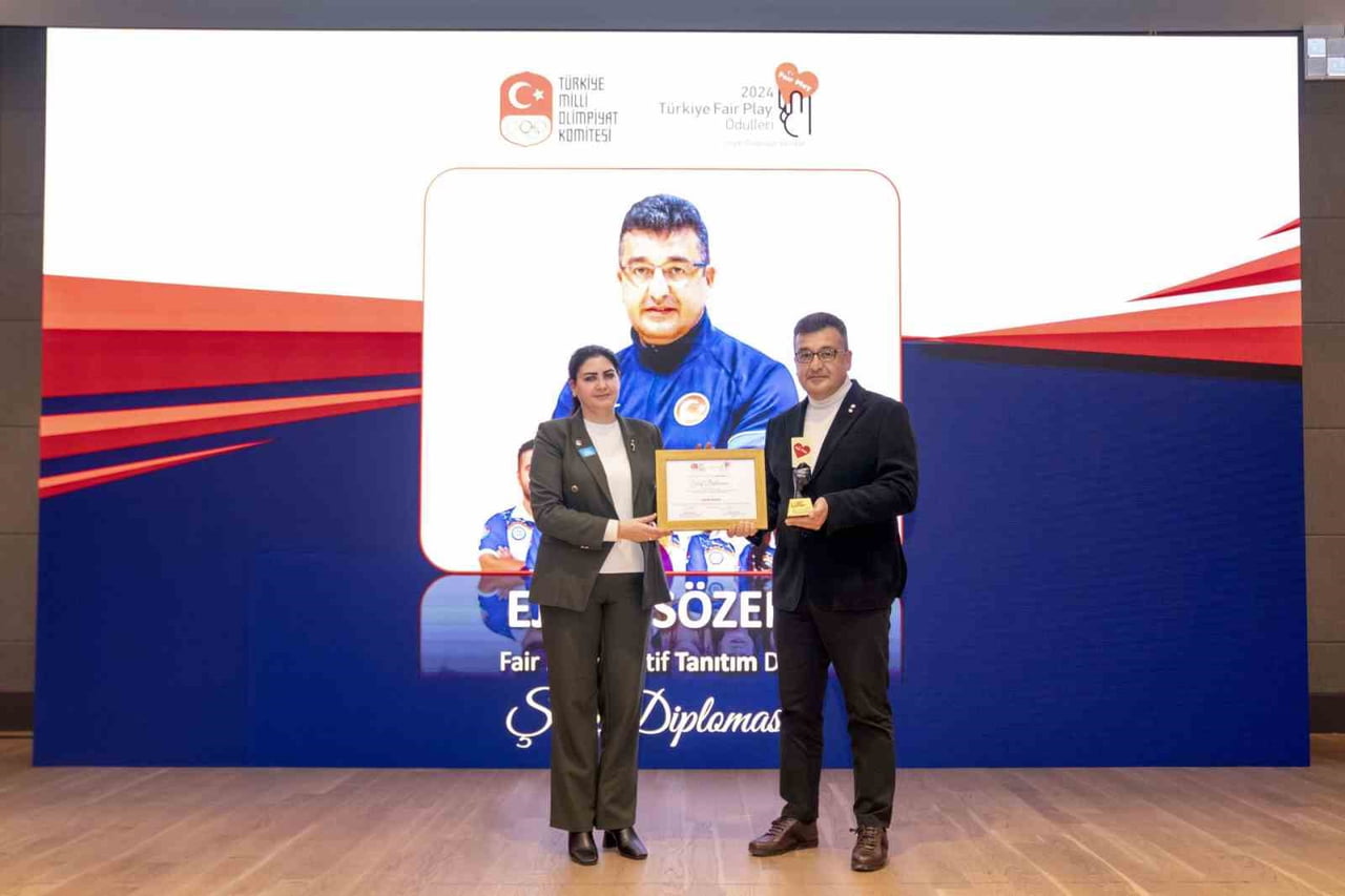 MUĞLA'DA KURDUĞU OKÇULUK TAKIMIYLA AVRUPA VE DÜNYA ŞAMPİYONLARI YETİŞTİREN ANTRENÖR DR. EJDER...