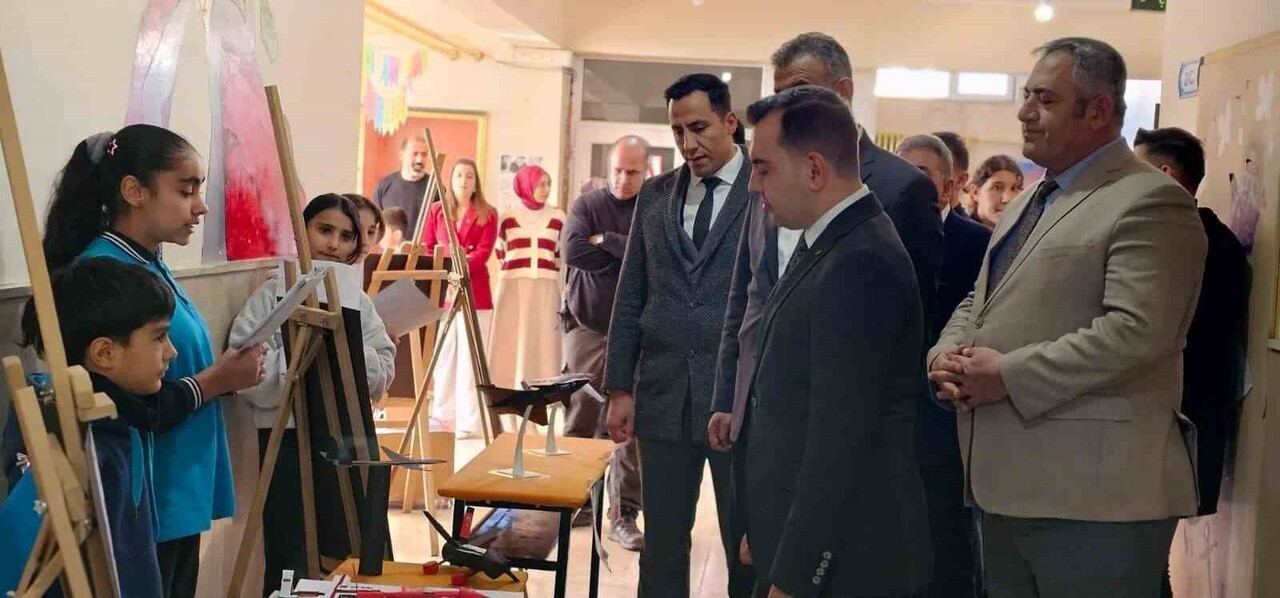 MUŞ’UN HASKÖY İLÇESİNE BAĞLI ALPARSLAN İLK VE ORTAOKULU’NDA YERLİ MALI HAFTASI KAPSAMINDA...