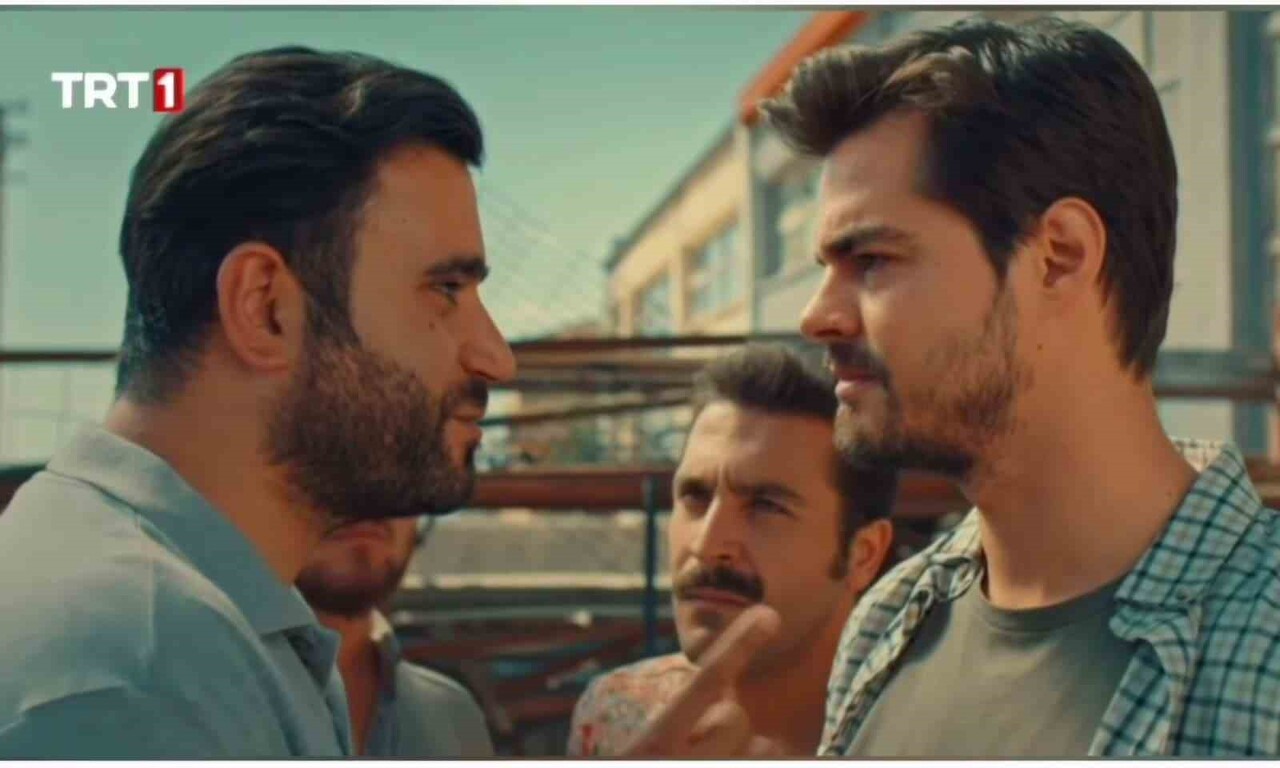 NİĞDE BELEDİYESİ KÜLTÜR VE SOSYAL İŞLER MÜDÜRLÜĞÜ ŞEHİR TİYATROSU’NUN YÖNETMENİ ERTUĞRUL ASLAN HEM...