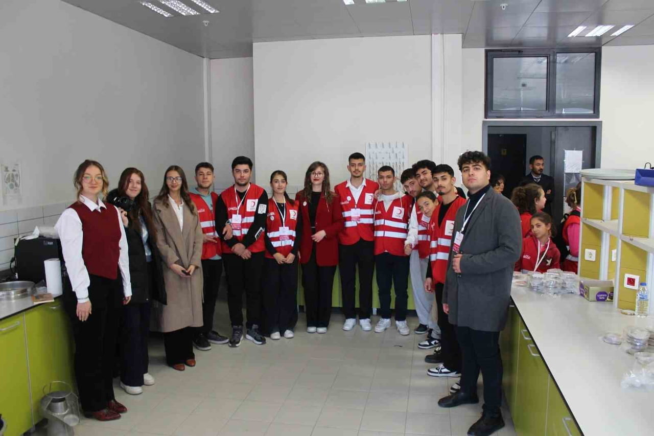 NİĞDE ÖMER HALİSDEMİR ÜNİVERSİTESİ, TOPLUMSAL SORUMLULUK VİZYONU KAPSAMINDA YÜRÜTÜLEN “ÇOCUK...