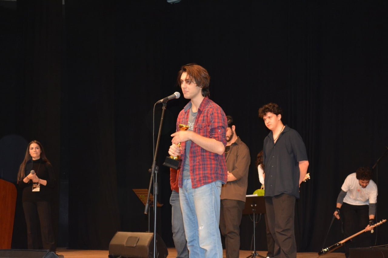 ÖĞRENCİLERİN YOĞUN İLGİ GÖSTERDİĞİ VE KIYASIYA REKABETE SAHNE OLAN YARIŞMANIN GALİBİ, "WİCKED...