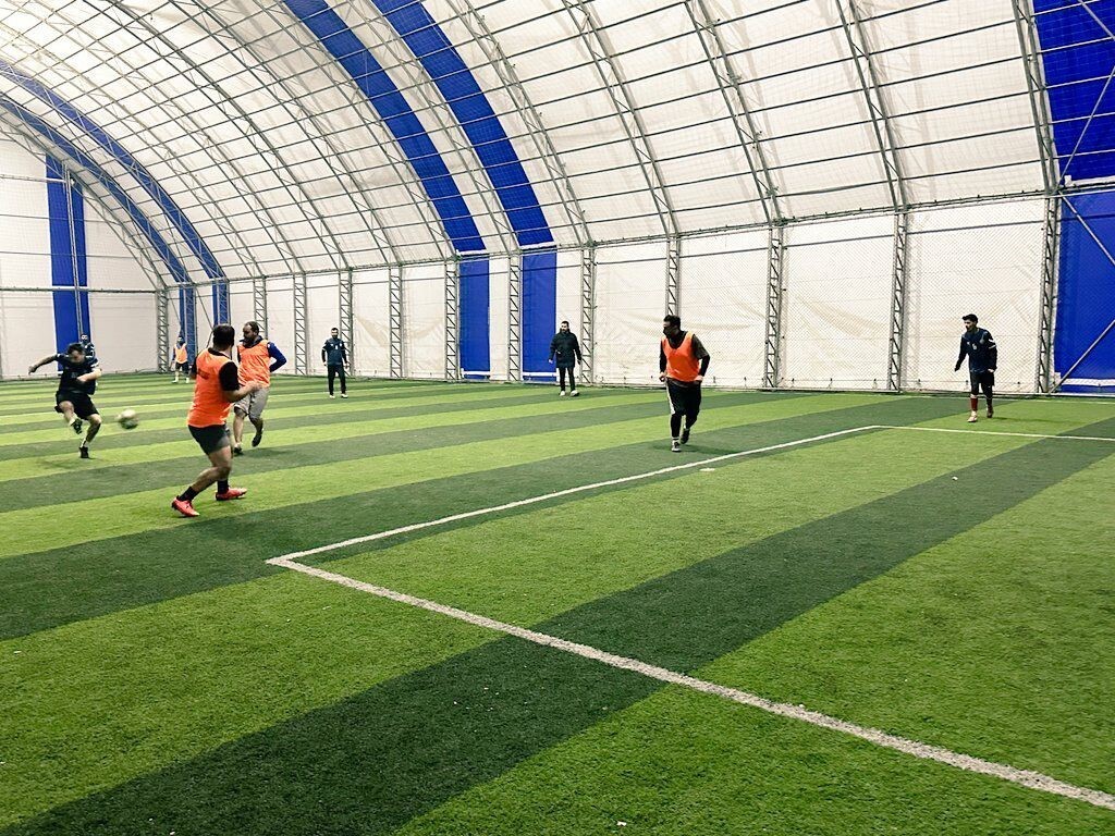 ÖĞRETMENLER ARASI FUTBOL TURNUVASI BAŞLADI.