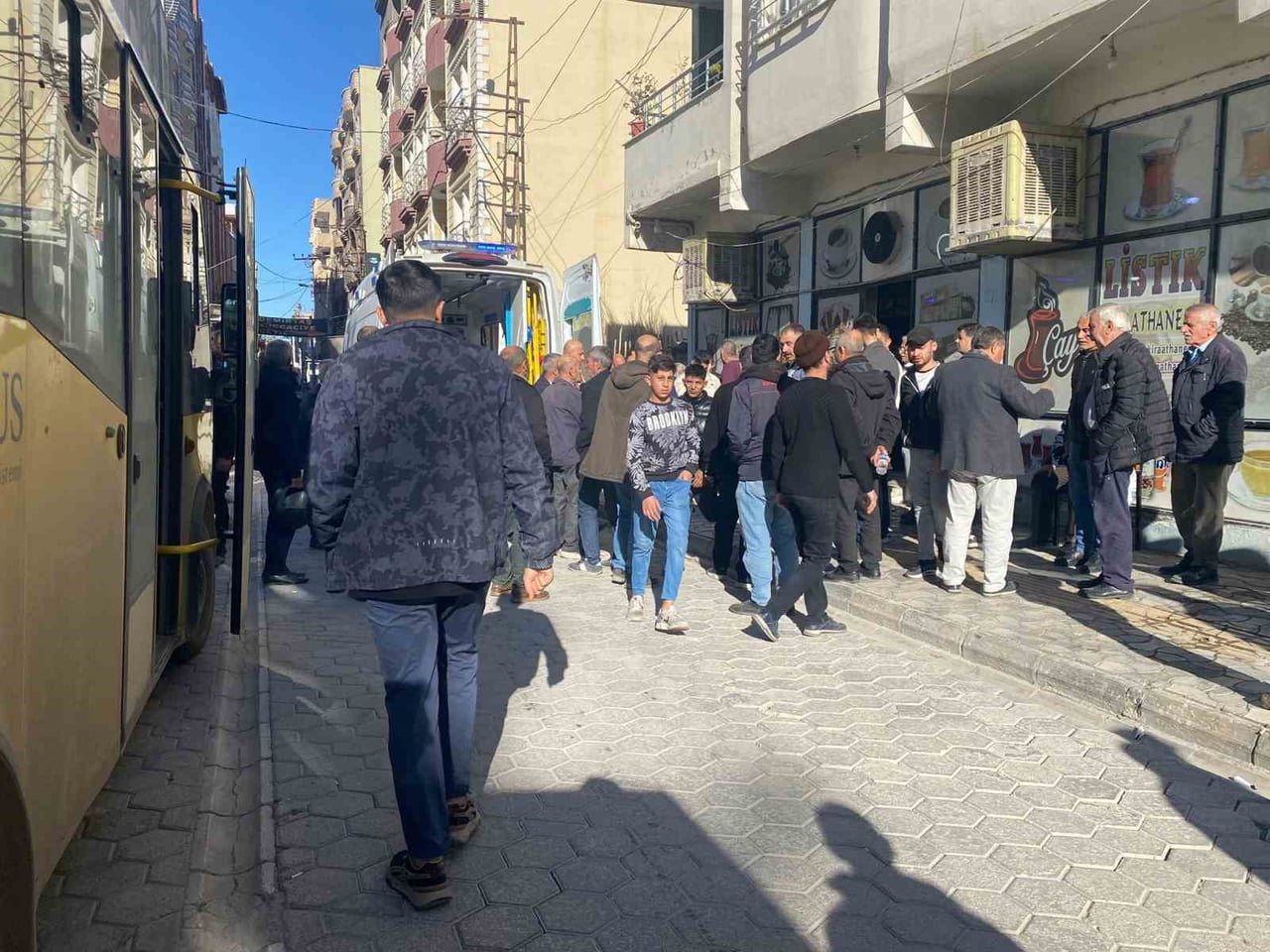 OLAY, SELAHADDİN EYYUBİ MAHALLESİ POSTA SOKAK’TA BULUNAN KIRAATHANEDE MEYDANA GELDİ