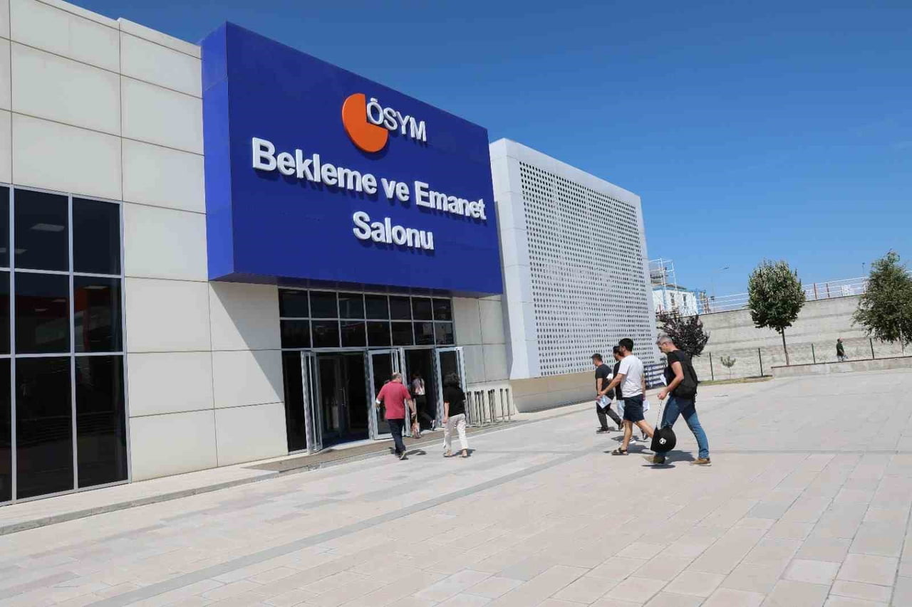 ÖLÇME, SEÇME VE YERLEŞTİRME MERKEZİ BAŞKANLIĞI(ÖSYM) TARAFINDAN 2025 YILINDA GERÇEKLEŞTİRİLEN 72...