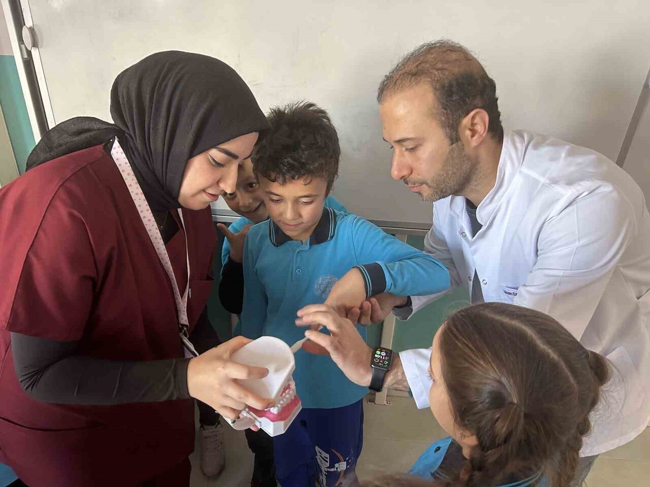 OMÜ'DEN MİNİK KALPLERE SAĞLIK DOKUNUŞU