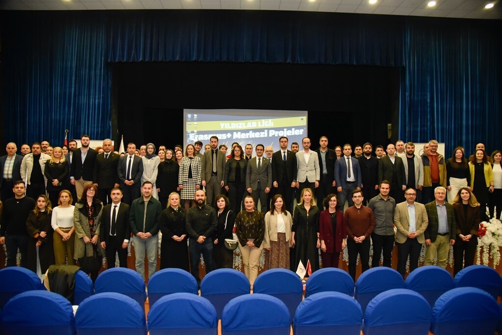 ONDOKUZ MAYIS ÜNİVERSİTESİ (OMÜ), TÜRKİYE ULUSAL AJANSI (TUA) İŞ BİRLİĞİYLE "YILDIZLAR LİGİ...