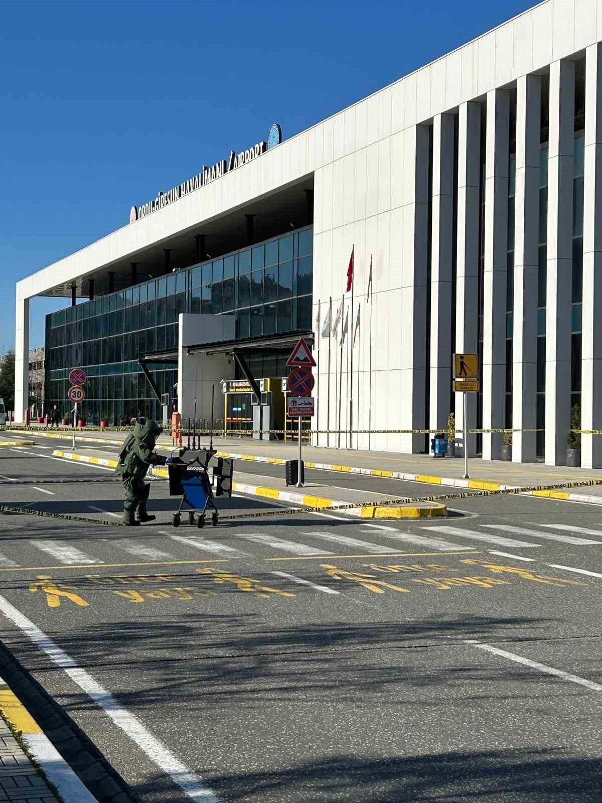 ORDU-GİRESUN HAVALİMANI'NDA, 2025 YILINDA PLANLANAN ACİL DURUM TATBİKATLARINDAN BİRİSİ DAHA...