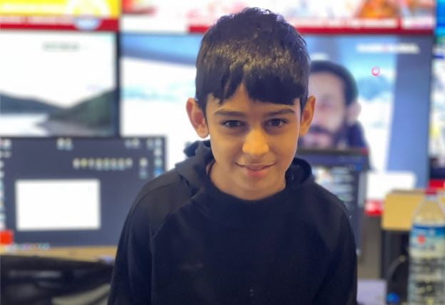 ORTAOKUL ÖĞRENCİSİNİN BARIŞLA İLGİLİ YAZDIĞI ŞİİR BÜYÜK TAKDİR TOPLADI. İSTANBUL KÜÇÜKÇEKMECE...