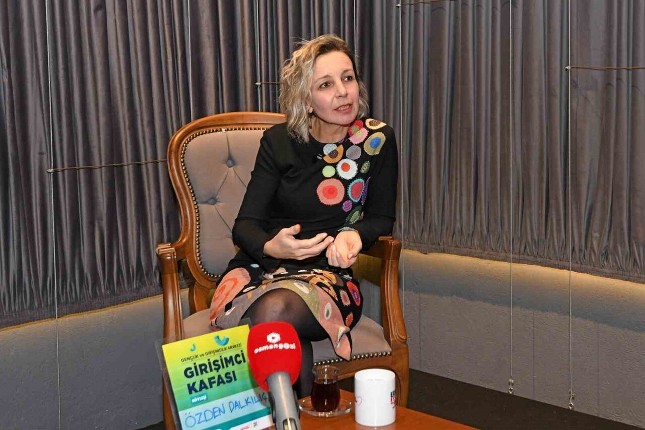 OSMANGAZİ BELEDİYESİ, GENÇLERİN GİRİŞİMCİLİK ALANINDA FARKINDALIK KAZANMALARINI HEDEFLEYEN...