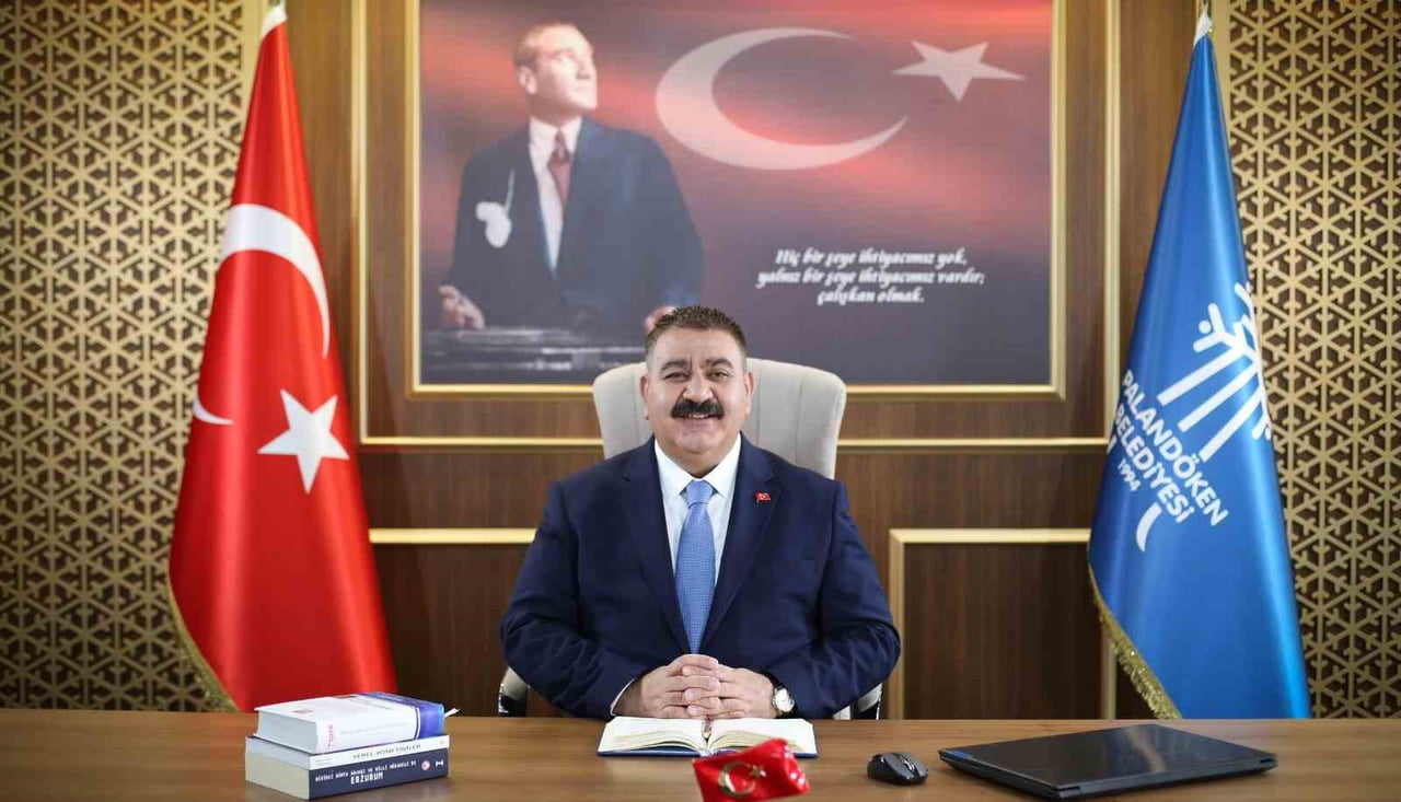 PALANDÖKEN BELEDİYE BAŞKANI MUHAMMET SUNAR, YAYIMLADIĞI YENİ YIL MESAJINDA PALANDÖKEN’DE HAYATA...