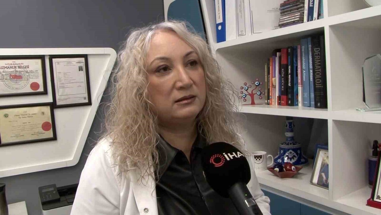 PROF. DR. GÜLSÜM GENÇOĞLAN