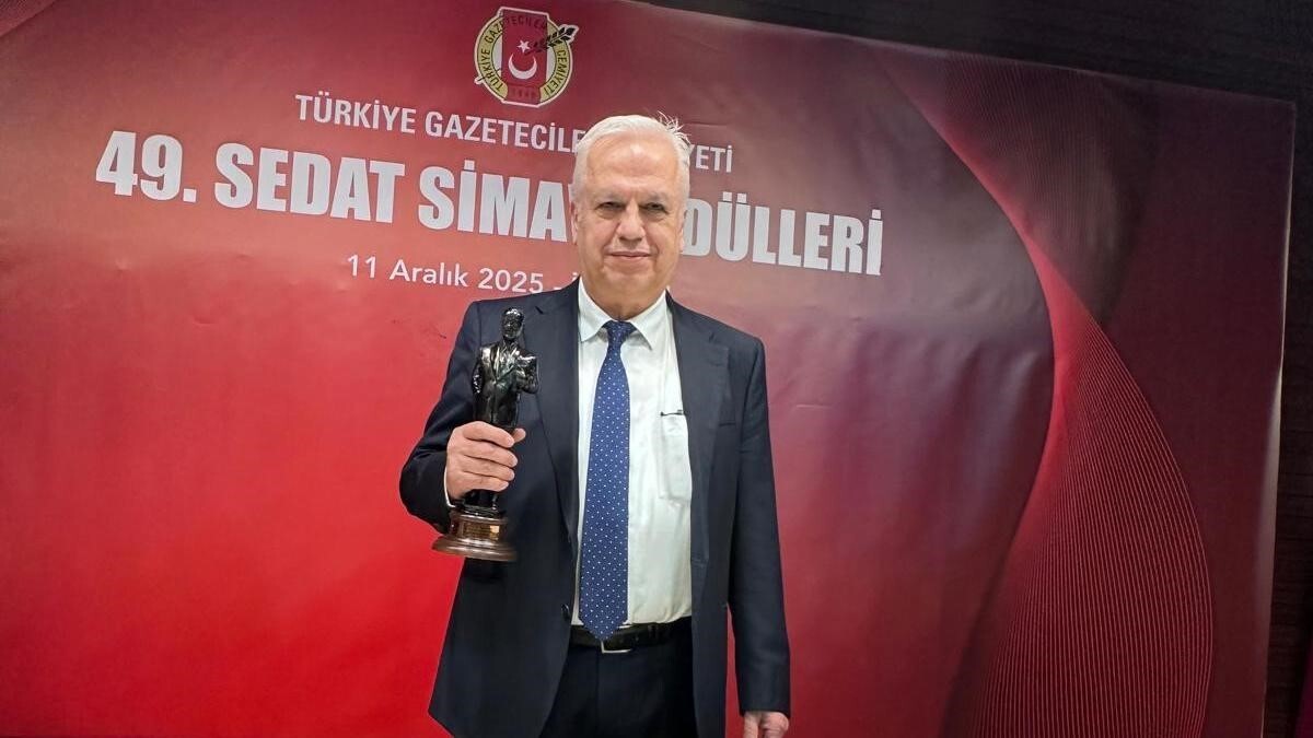 PROF. DR. SEZAİ YILMAZ'A TGC SEDAT SİMAVİ ÖDÜLÜ