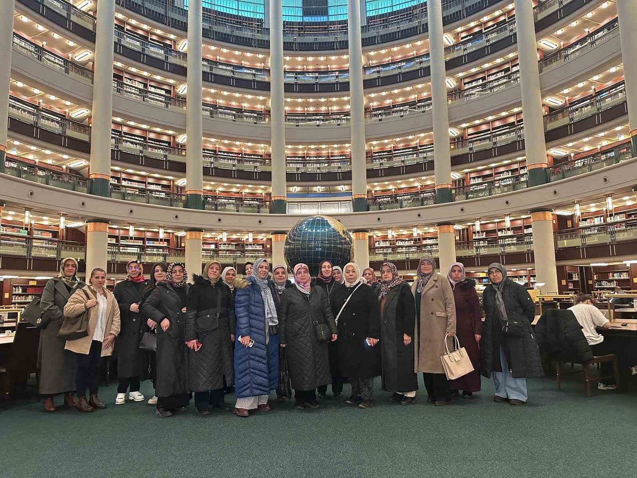 PURSAKLAR BELEDİYESİ, ‘CUMHURBAŞKANLIĞI KÜLLİYESİ’Nİ GÖRMEYEN KALMASIN’ ETKİNLİĞİ KAPSAMINDA HANIM...