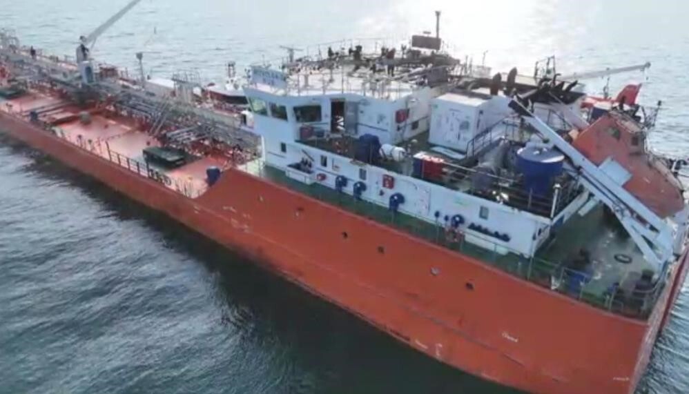 RUSYA’DAN GÜRCİSTAN’A AYÇİÇEĞİ YAĞI TAŞIRKEN ULUSLARARASI SULARDA SALDIRIYA UĞRAYAN MIDVOLGA-2...