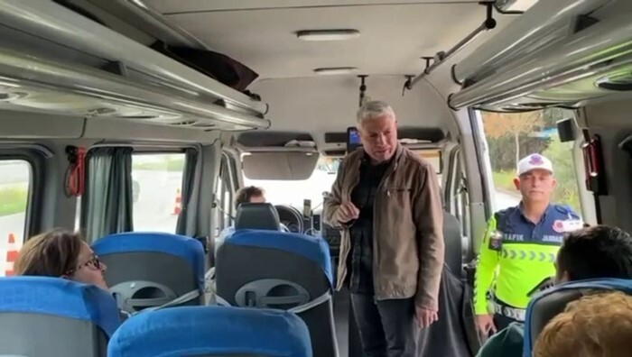 SAKARYA'DA JANDARMA EKİPLERİ, ŞEHİR GENELİNDE ULAŞIMIN KESİNTİSİZ, GÜVENLİ VE SORUNSUZ ŞEKİLDE...