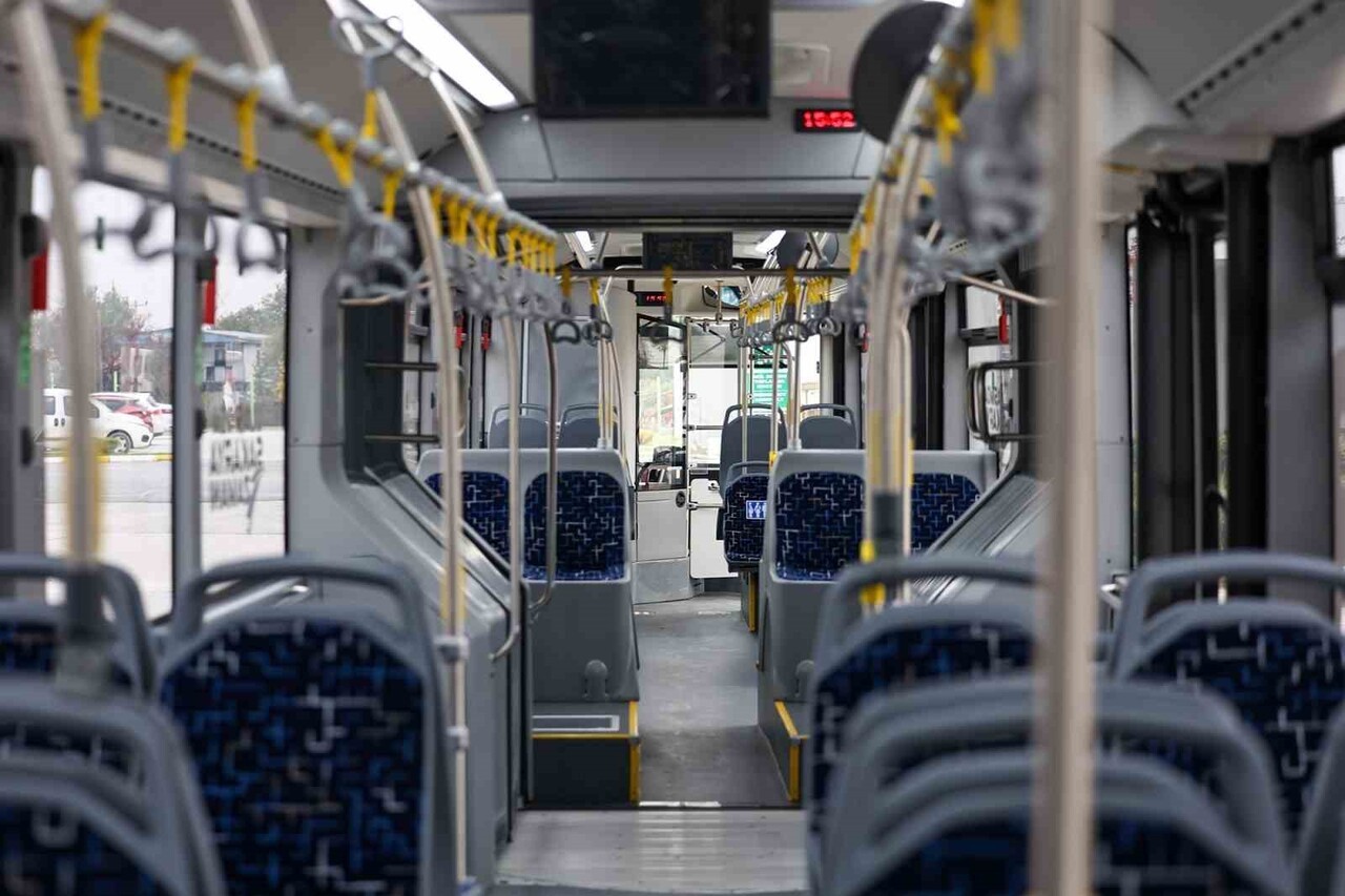 SAKARYA BÜYÜKŞEHİR BELEDİYESİ, ŞEHİR İÇİ TOPLU ULAŞIM AĞINI GÜÇLENDİRMEK AMACIYLA ÖZ KAYNAKLARIYLA...