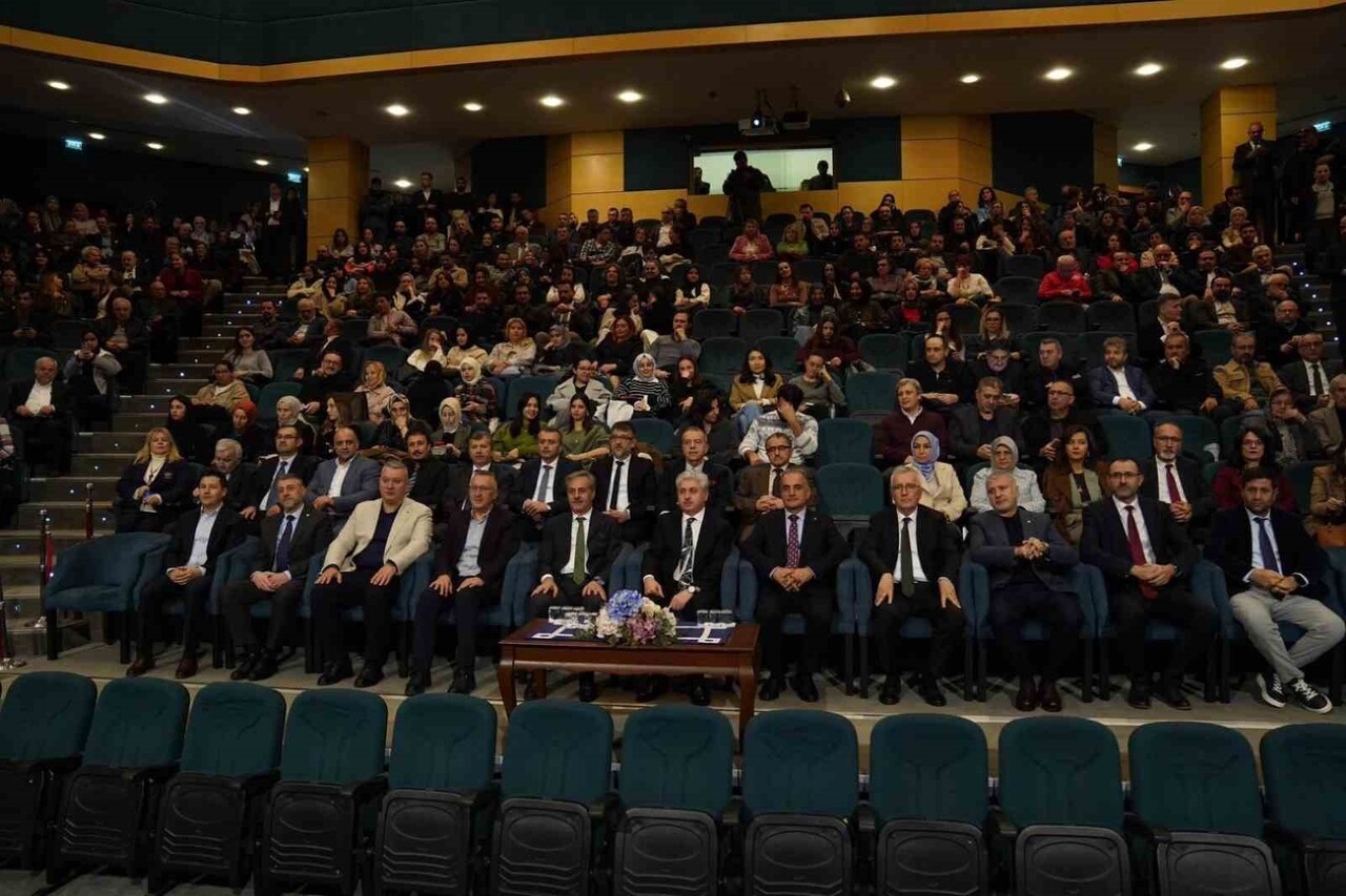 SAKARYA ÜNİVERSİTESİ (SAÜ), YÜKSEKÖĞRETİM KURULU (YÖK) TARAFINDAN "ARAŞTIRMA ÜNİVERSİTESİ"...