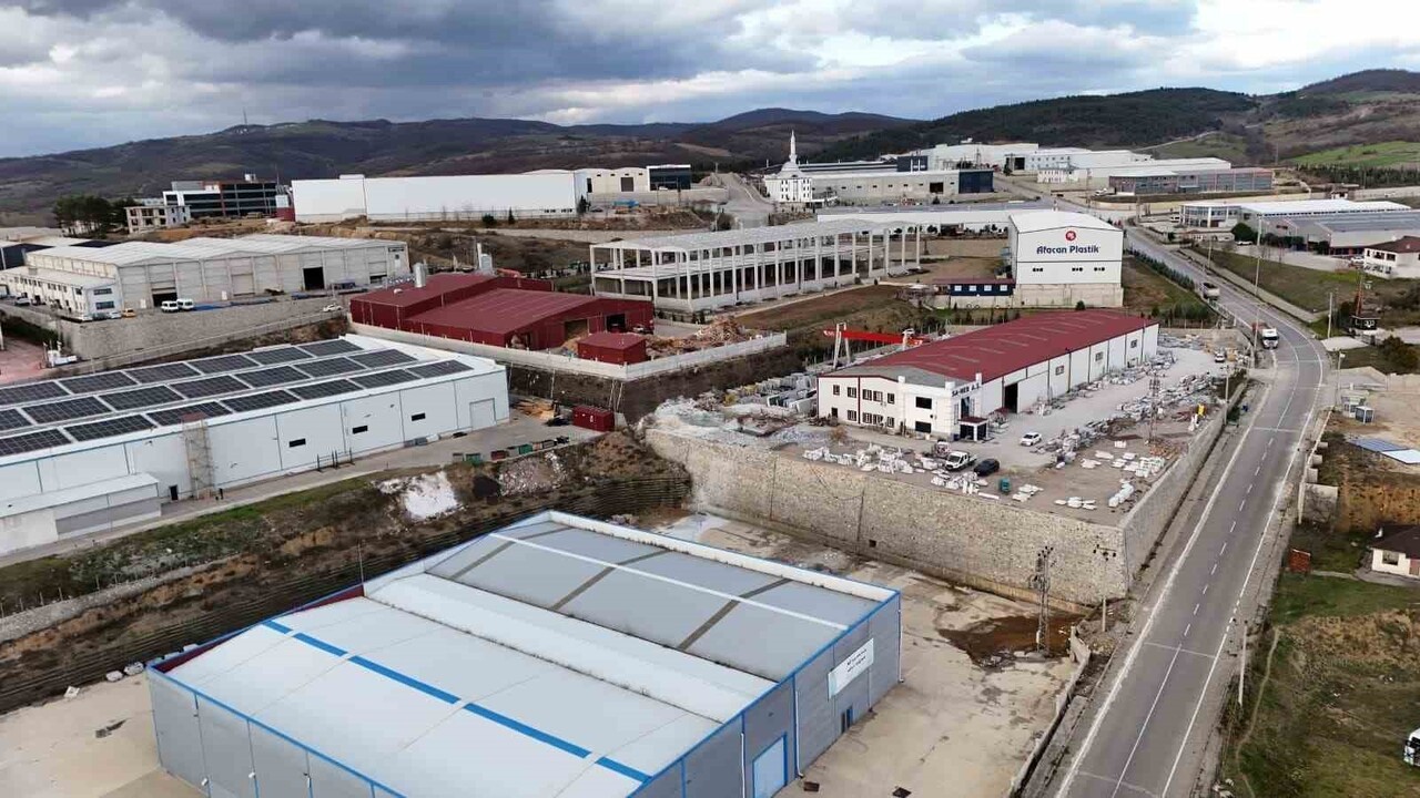 SAMSUN KAVAK ORGANİZE SANAYİ BÖLGESİ (OSB) YÜZDE 90 DOLULUK ORANINA ULAŞARAK BİN 350 KİŞİYE...