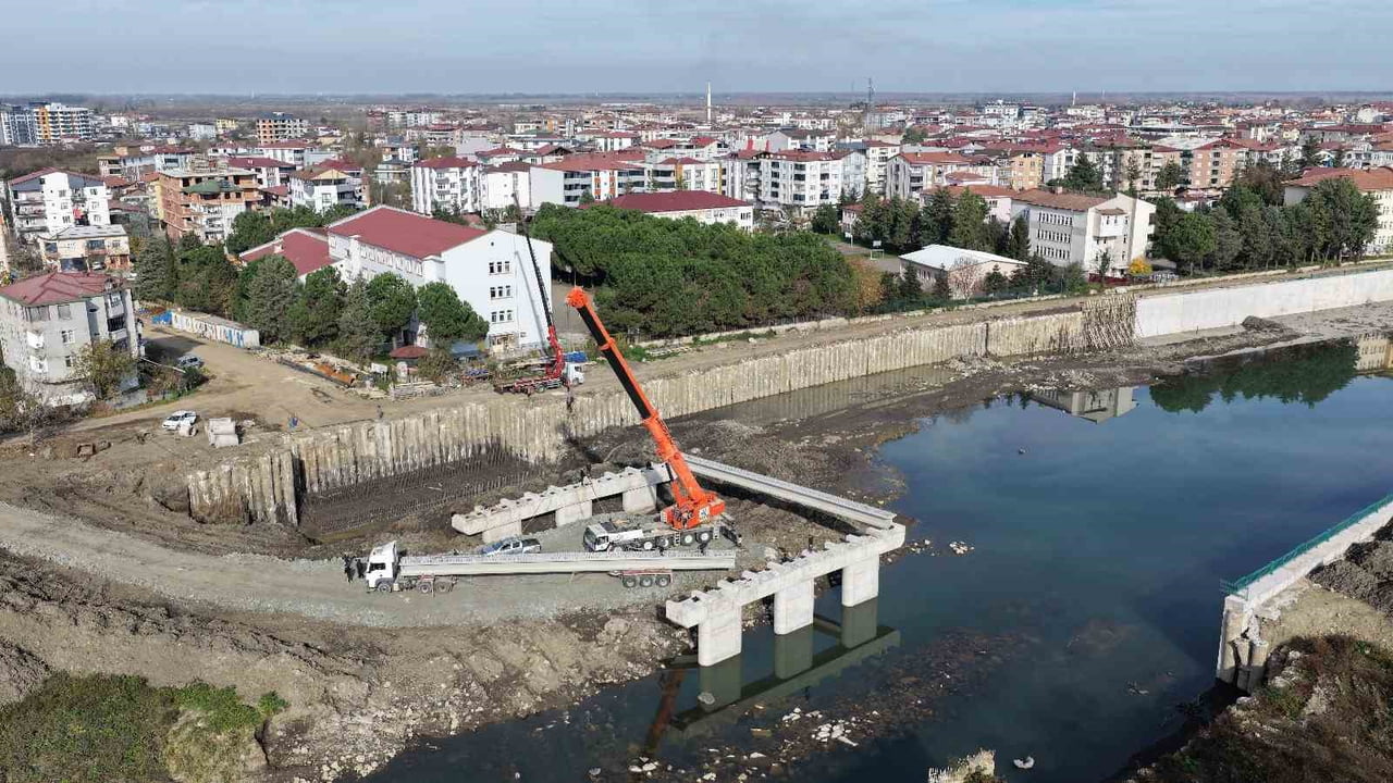 SAMSUN’UN TERME BELEDİYE BAŞKANI ŞENOL KUL, 2025 YILINI YATIRIM YILI OLARAK GERİDE BIRAKTIKLARINI...