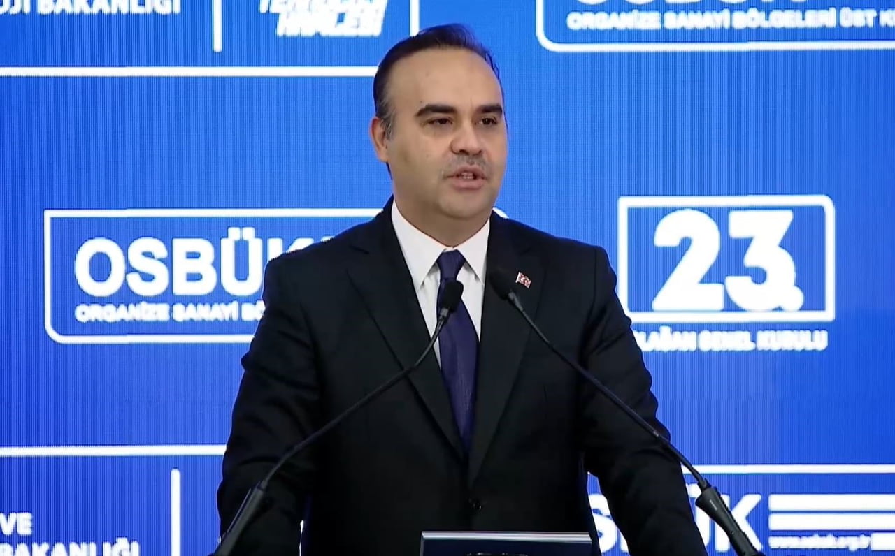 SANAYİ VE TEKNOLOJİ BAKANI MEHMET FATİH KACIR