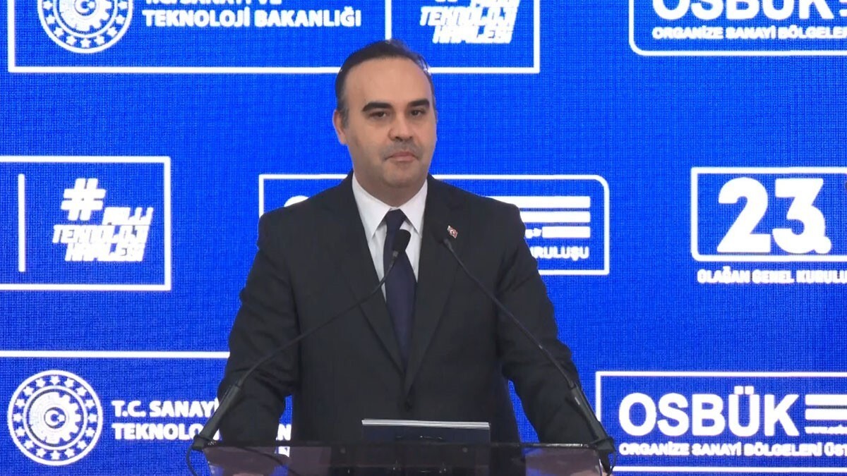 SANAYİ VE TEKNOLOJİ BAKANI MEHMET FATİH KACIR KONUŞMA YAPTI