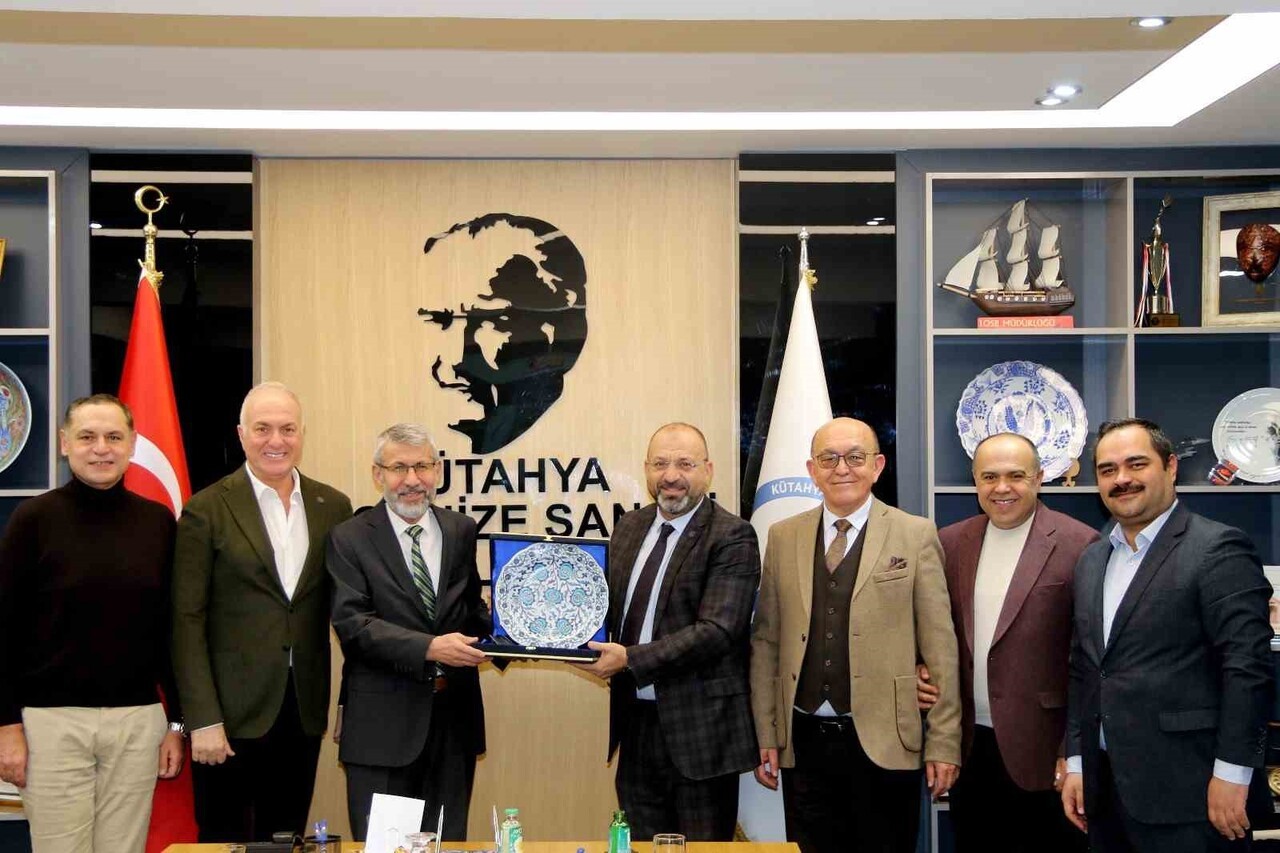 SANAYİ VE TEKNOLOJİ İL MÜDÜRÜ ALBAYRAK’TAN KÜTAHYA OSB YÖNETİM KURULU’NA ZİYARET
