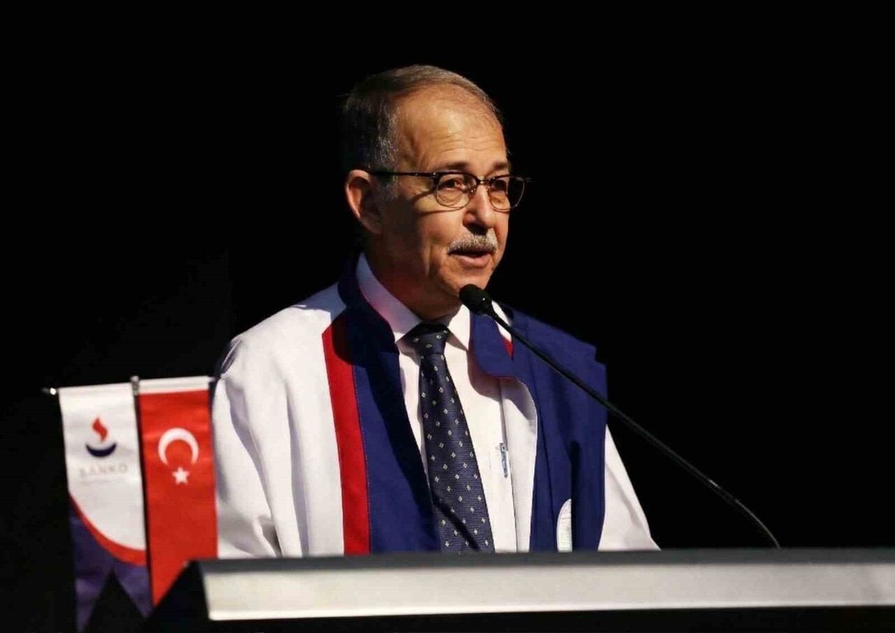 SANKO ÜNİVERSİTESİ AKADEMİK YIL AÇILIŞI VE TIP FAKÜLTESİ BEYAZ ÖNLÜK GİYME TÖRENİ