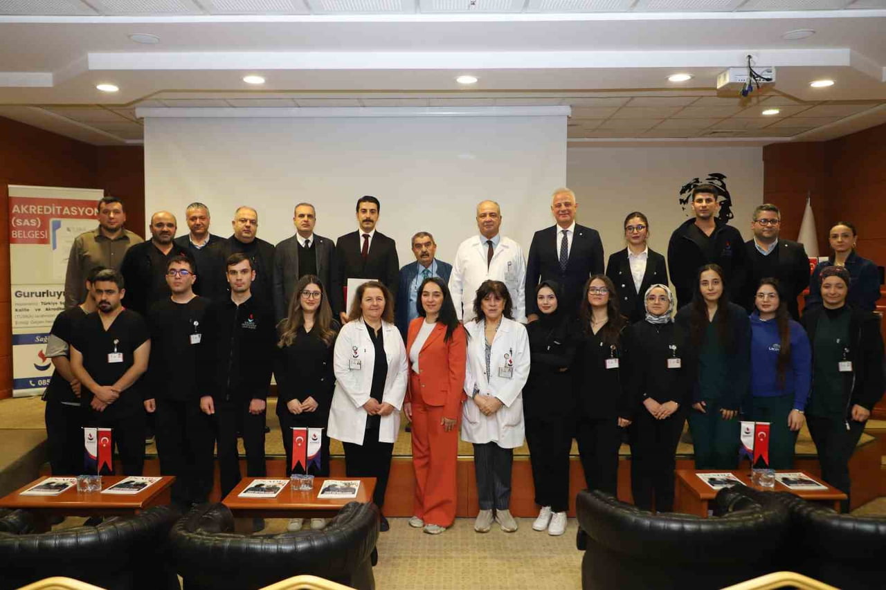 SANKO ÜNİVERSİTESİ’NDE "GAZİANTEP’İN KURTULUŞUNUN 104’ÜNCÜ YIL DÖNÜMÜ" DOLAYISIYLA TÖREN...