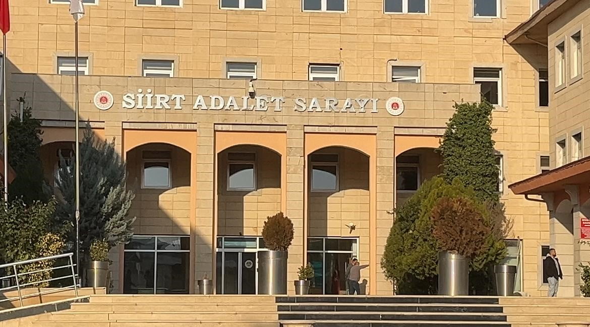 SİİRT EĞİTİM VE ARAŞTIRMA HASTANESİ LABORATUVARLARINDA POZİTİF ÇIKAN UYUŞTURUCU TEST SONUÇLARININ...