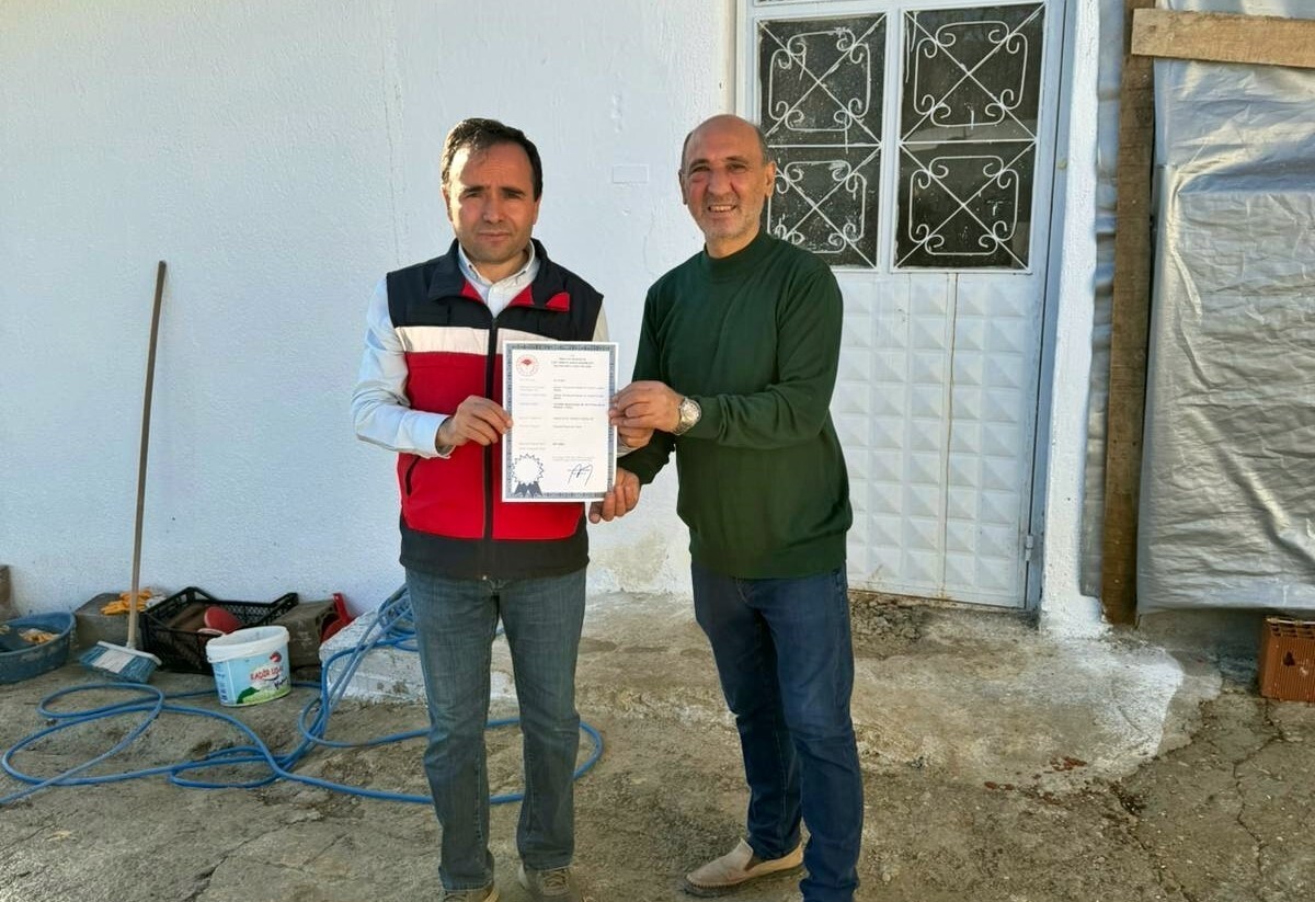 SİMAV’DA 12 BİN TAVUK KAPASİTELİ İŞLETMEYE YUMURTA PAKETLEME FAALİYETİ İÇİN ONAY...