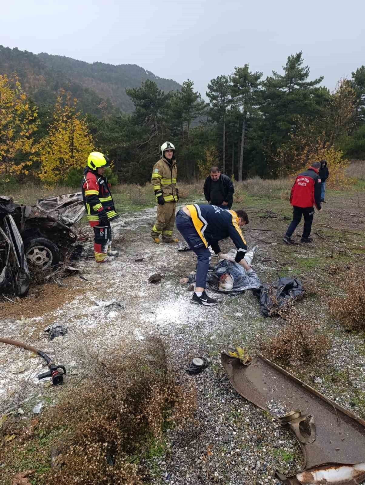 SINDIRGI'DA ÇİFT TARAFLI TRAFİK KAZASI; 1 YARALI