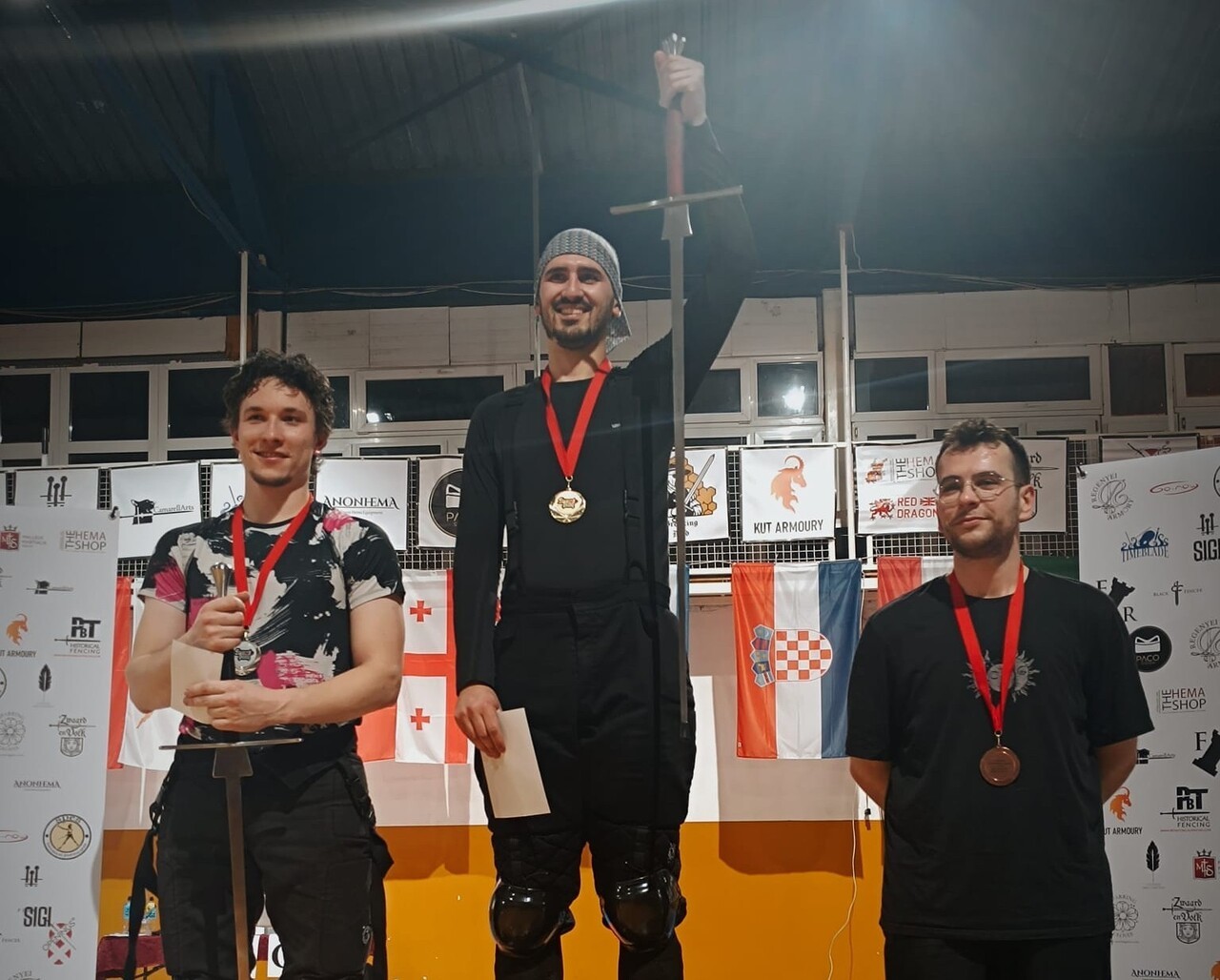 SIRBİSTAN'DA DÜZENLENEN SWORDPLAY 2025 HEMA (TARİHİ AVRUPA SAVAŞ SANATLARI) TURNUVASINA KATILAN...