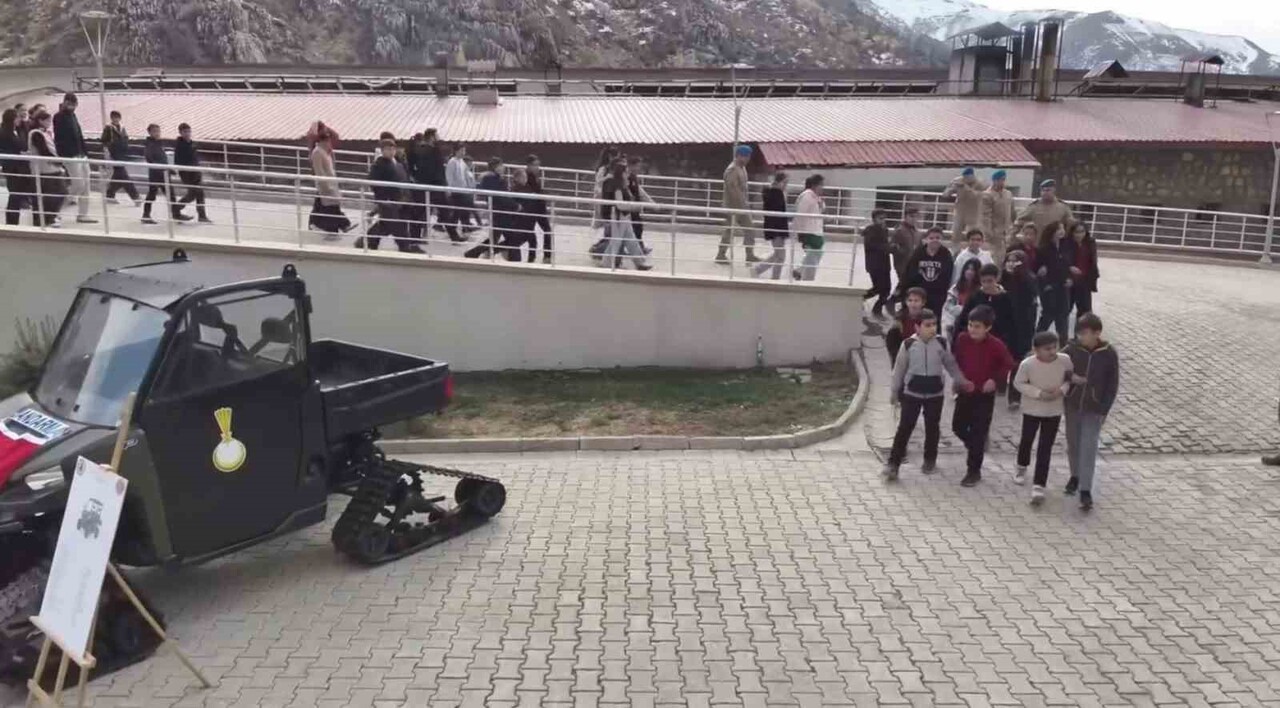 ŞIRNAK İL JANDARMA KOMUTANLIĞINA BAĞLI BEYTÜŞŞEBAP JANDARMA KOMANDO ALAY KOMUTANLIĞI, SOSYAL...