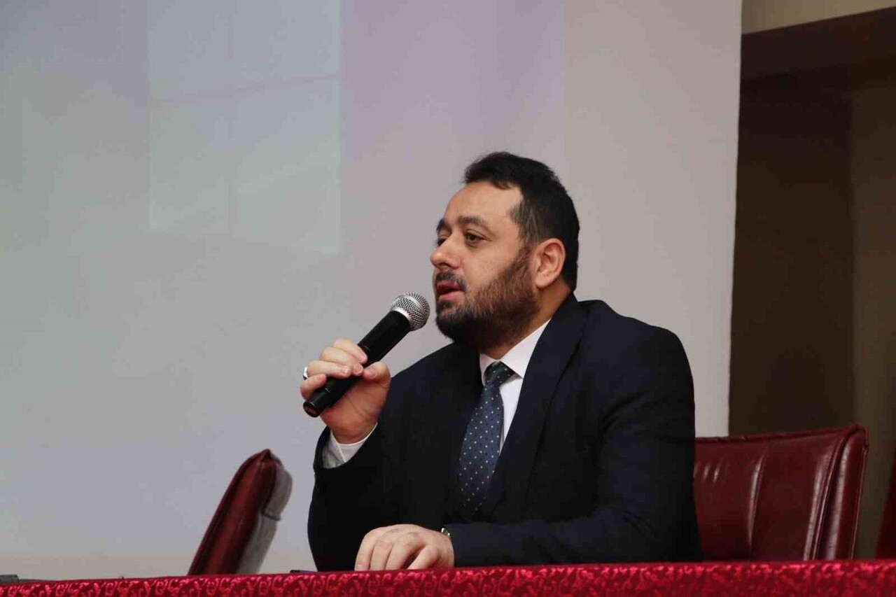 SİVAS’TA ÜÇ AYLAR ÖNCESİ DİN HİZMETLERİ MASAYA YATIRILDI