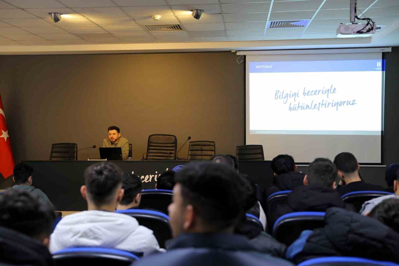 SUBÜ’YÜ ZİYARET EDEN SAKARYA KALE MESLEKİ VE TEKNİK ANADOLU LİSESİ ÖĞRENCİLERİ, ÜNİVERSİTENİN...