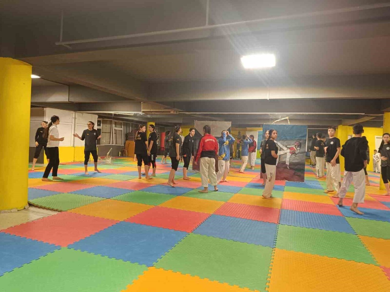 TAEKWONDO VE WUSHU BRANŞLARINDAKİ SPORCULAR BURSA SPORTİF GELİŞİM GEZİSİNE KATILDILAR.