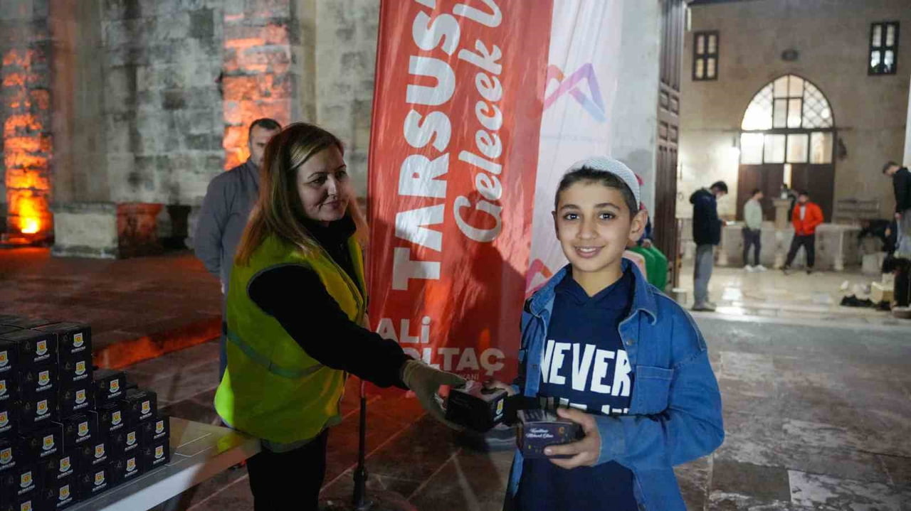 TARSUS BELEDİYESİ, MÜBAREK REGAİB KANDİLİ DOLAYISIYLA İLÇE GENELİNDE CAMİLERDE VE CAMİ...