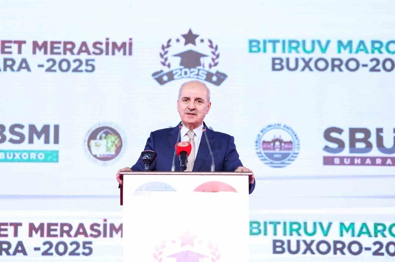 TBMM BAŞKANI NUMAN KURTULMUŞ, RESMİ TEMASLARDA BULUNMAK ÜZERE GELDİĞİ ÖZBEKİSTAN'IN BUHARA...