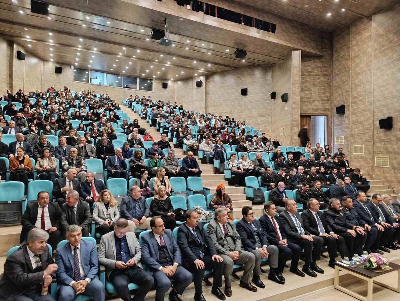 TEKİRDAĞ’DA YAHYA KEMAL BEYATLI 141. DOĞUM YIL DÖNÜMÜNDE ANILDI