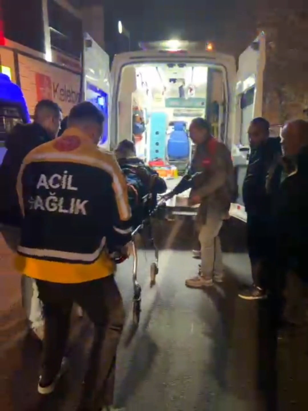 TEKİRDAĞ’IN SÜLEYMANPAŞA İLÇESİNDE MOTOSİKLETİN YAYAYA ÇARPMASI SONUCU MEYDANA GELEN TRAFİK...