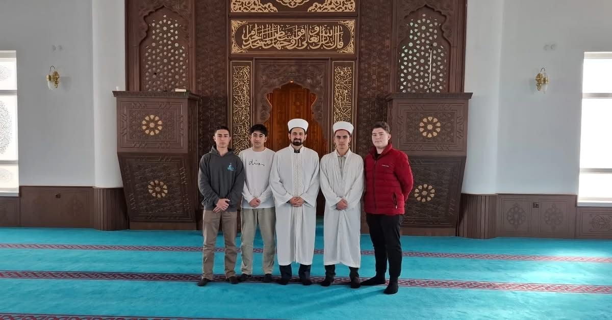TEPEBAŞI GENÇLİK KOORDİNATÖRLÜĞÜ TARAFINDAN, CAMİ-GENÇ CUMA NAMAZI BULUŞMASI KAPSAMINDA "GENÇLER...