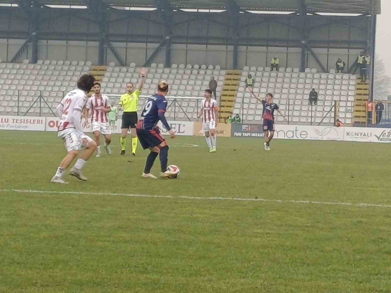 TFF 3. LİG 3. GRUP'TA MÜCADELE EDEN TOKAT BELEDİYESPOR'UN, DÜZCESPOR İLE OYNADIĞI MAÇTA DEPLASMAN...