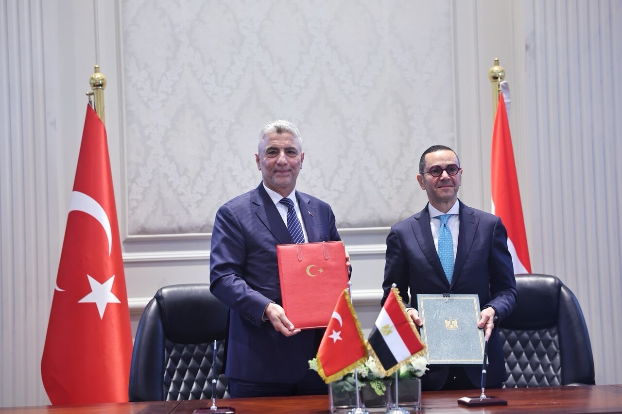 TİCARET BAKANI ÖMER BOLAT, MISIR YATIRIM VE DIŞ TİCARET BAKANI HASSAN EL-KHATİB İLE KAHİRE’DE...