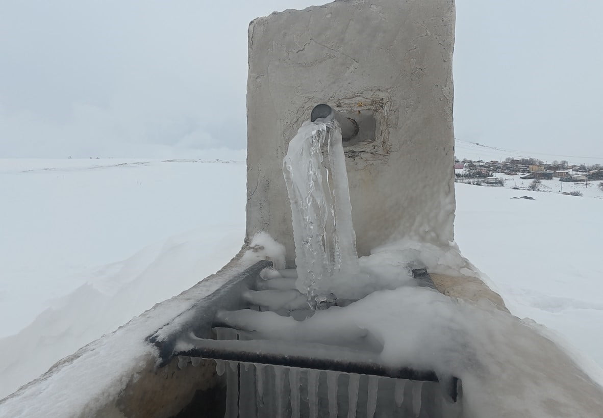 TOKAT’IN ÇATI KATI OLAN BAŞÇİFTLİK İLÇESİNDE HAVA SICAKLIĞININ EKSİ 10 DERECEYE KADAR DÜŞMESİYLE...