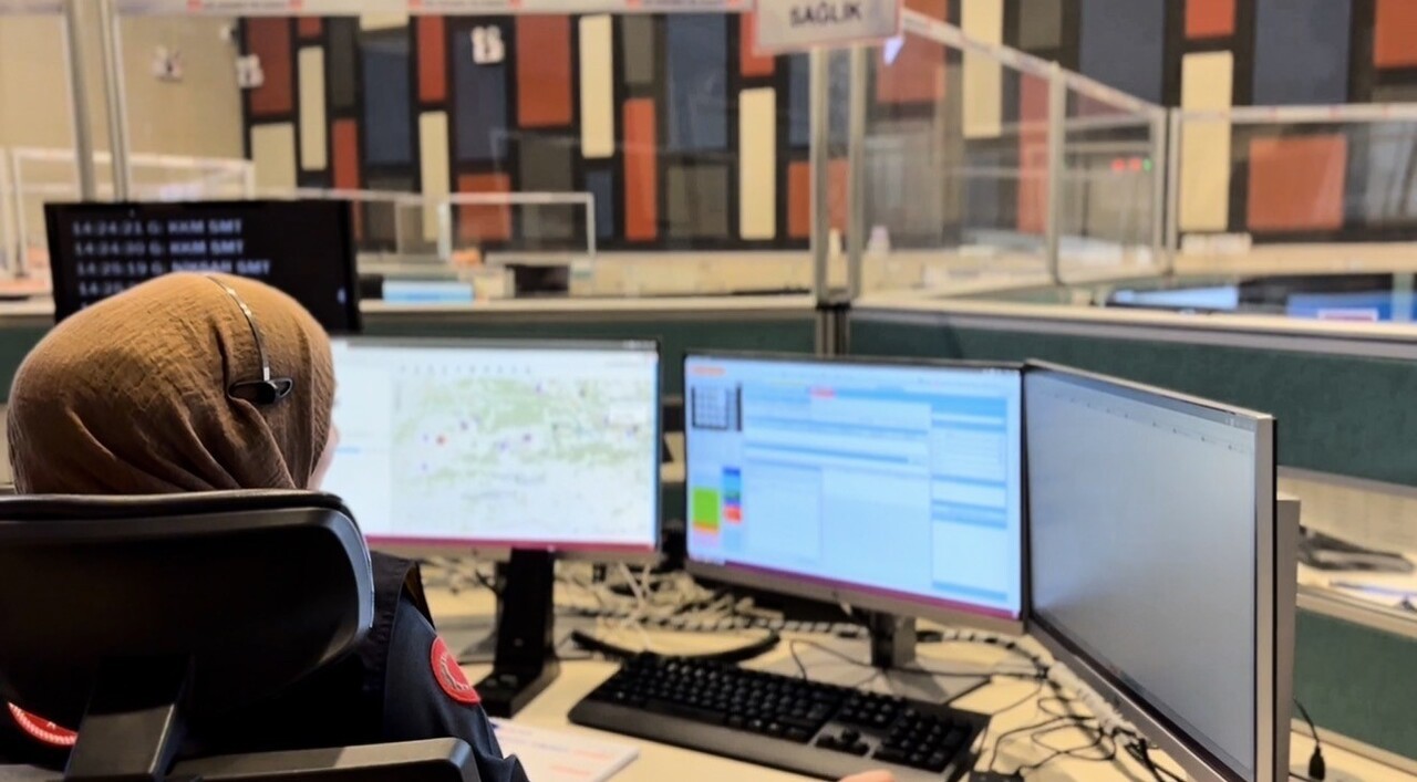 TOKAT’TA 112 SAĞLIK PERSONELİNİN TELEFONLA YÖNLENDİRDİĞİ ANNE, YABANCI CİSİM ASPİRASYONU YAŞAYAN 1...