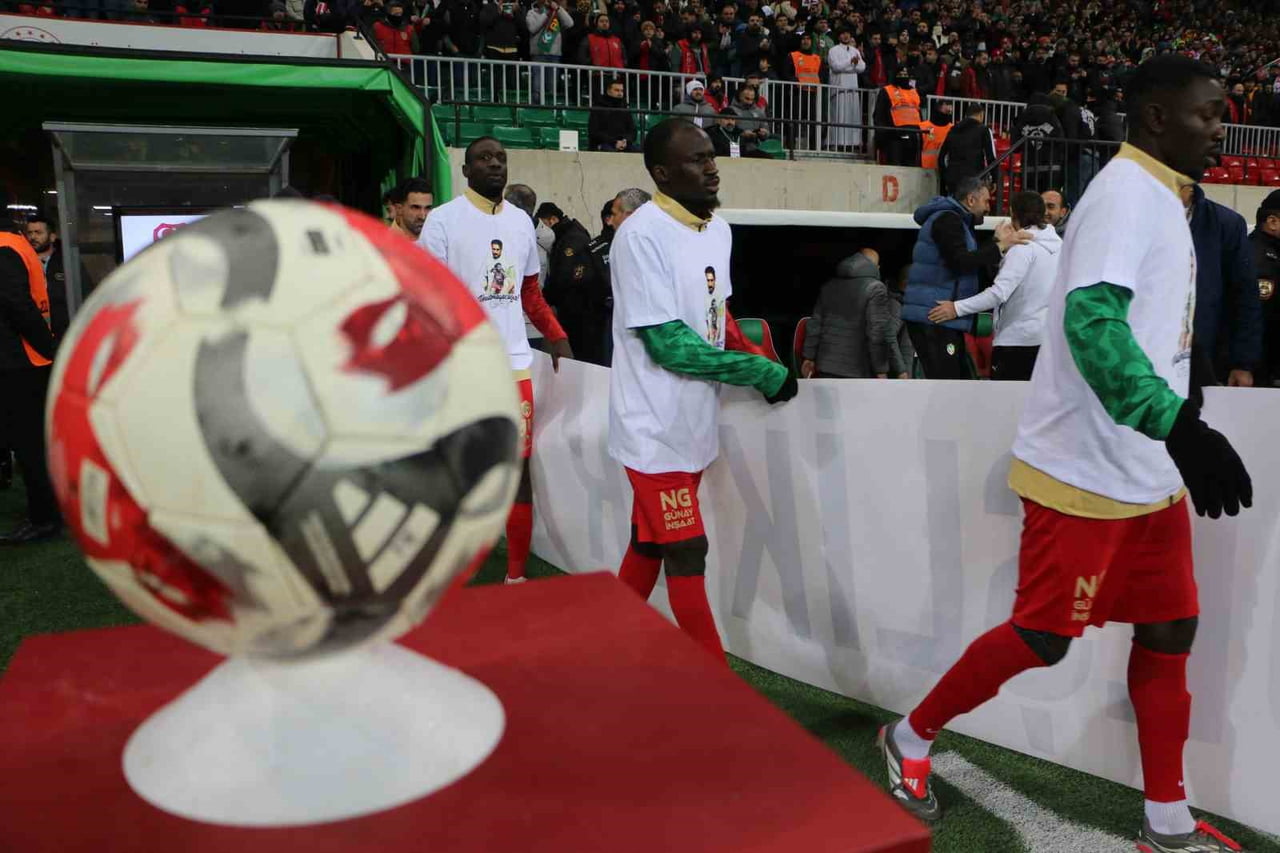 TRENDYOL 1. LİG’İN 11. HAFTASINDA AMED SPORTİF FAALİYETLER, EVİNDE KARŞILAŞTIĞI IĞDIR FK’YI 3-0...