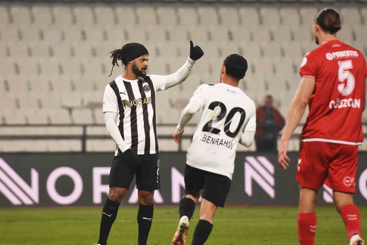 TRENDYOL 1. LİG’İN 18. HAFTASINDA MANİSA FK, EVİNDE ANKARA KEÇİÖRENGÜCÜ İLE 2-2 BERABERE...